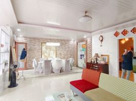 5 침실 주택을(를) Pondok Aren, 귤에서 판매합니다., Pondok Aren