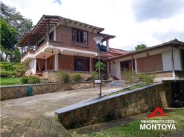 3 Habitación Villa en venta en Colombia, Dosquebradas, Risaralda, Colombia