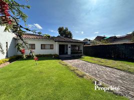 4 Bedroom Villa for sale in Templo Bogotá Colombia, Bogota, Bogota