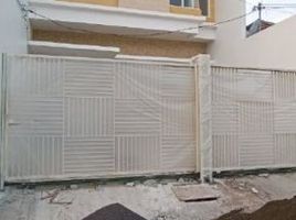 4 Habitación Casa en venta en Tambaksari, East Jawa, Tambaksari