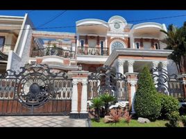 5 Bedroom House for sale in Wiyung, Surabaya, Wiyung