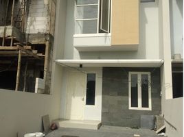 Maison 3 chambre à vendre à Gunung Anyar, East Jawa, Gunung Anyar