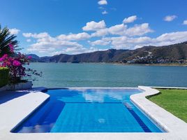 4 Habitación Villa en venta en Valle De Bravo, México, Valle De Bravo, México, México