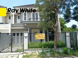 5 Kamar Rumah for rent in Lakarsantri, Surabaya, Lakarsantri