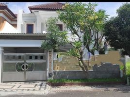 5 Bedroom Villa for sale in Kenjeran, Surabaya, Kenjeran