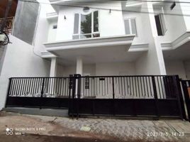  Rumah for sale in Kebayoran Baru, Jakarta Selatan, Kebayoran Baru