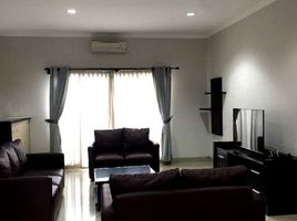 4 Bedroom House for rent in West Jawa, Lemahabang, Bekasi, West Jawa