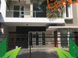 4 Bedroom Villa for sale in 23 Paskal Shopping Center, Andir, Cimahi Utara