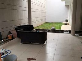 4 Bedroom House for rent in East Jawa, Lakarsantri, Surabaya, East Jawa