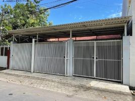3 Habitación Villa en venta en Gubeng, East Jawa, Gubeng