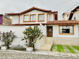 4 Bedroom House for sale in Basilica of the National Vow, Quito, Quito, Quito