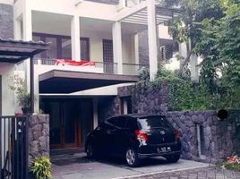 5 Bedroom House for sale in Wiyung, Surabaya, Wiyung