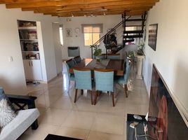 3 Bedroom House for sale in General Sarmiento, Buenos Aires, General Sarmiento