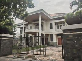 8 Kamar Rumah for sale in Lakarsantri, Surabaya, Lakarsantri