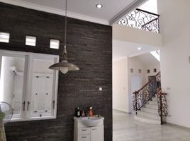 4 Habitación Casa en venta en Wiyung, East Jawa, Wiyung