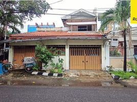 4 Bedroom House for sale in Wonokromo, Surabaya, Wonokromo