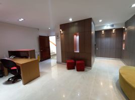 87.26 SqM Office for rent in River View Park, Cali, Cali