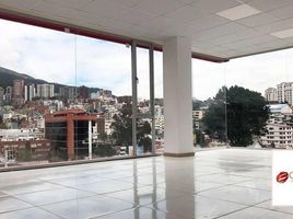 43 SqM Office for sale in Bicentenario Park, Quito, Quito, Quito