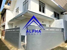 4 Bedroom Villa for sale in 23 Paskal Shopping Center, Andir, Sumurbandung