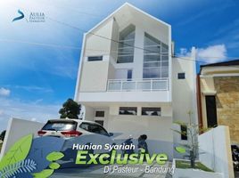 3 Kamar Vila for sale in Husein Sastranegara International Airport, Andir, Sukajadi