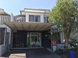 4 Habitación Casa en venta en Lakarsantri, East Jawa, Lakarsantri