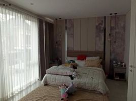 3 Bedroom House for sale in Tandes, Surabaya, Tandes