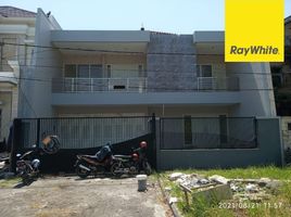 4 Habitación Villa en venta en Rungkut, East Jawa, Rungkut