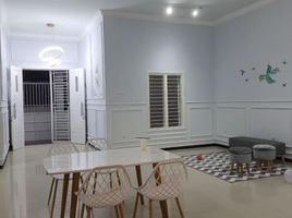 Villa 5 chambre à vendre à Mulyorejo, East Jawa, Mulyorejo