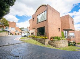 4 Bedroom House for sale in Bogota, Cundinamarca, Bogota