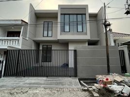 4 Habitación Villa en venta en Sukolilo, East Jawa, Sukolilo