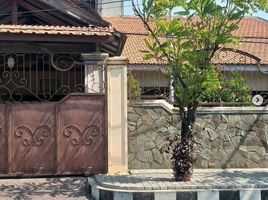 6 Bedroom Villa for sale in Kenjeran, Surabaya, Kenjeran