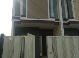 4 Habitación Casa en venta en Tenggilis Mejoyo, East Jawa, Tenggilis Mejoyo