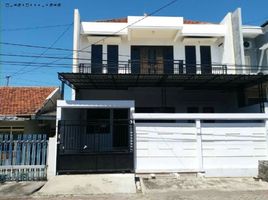 4 Habitación Villa en venta en Sukolilo, East Jawa, Sukolilo