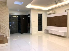 4 chambre Maison for sale in Bukit Raja, Petaling, Bukit Raja