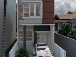 3 Habitación Villa en venta en Mulyorejo, East Jawa, Mulyorejo