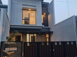 Maison 4 chambre à vendre à Gunung Anyar, East Jawa, Gunung Anyar