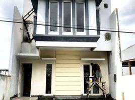 5 Schlafzimmer Villa zu verkaufen in Jambangan, East Jawa, Jambangan