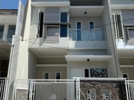 3 Habitación Villa en venta en Tambaksari, East Jawa, Tambaksari