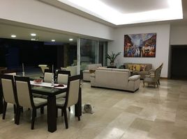 4 Bedroom House for sale in Risaralda, Pereira, Risaralda