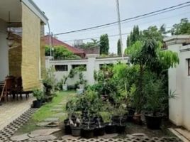 4 Kamar Rumah for sale in Wonocolo, Surabaya, Wonocolo