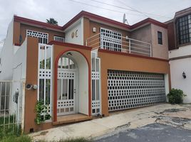 4 Habitación Villa en venta en Monterrey, Nuevo León, Monterrey