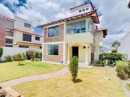 4 Habitación Villa en venta en Imbabura, Cotacachi, Cotacachi, Imbabura