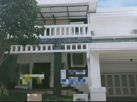 6 Kamar Rumah for sale in Lakarsantri, Surabaya, Lakarsantri