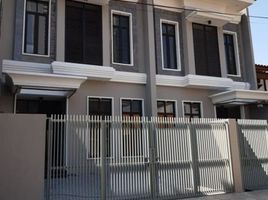 4 Schlafzimmer Villa zu verkaufen in Tambaksari, East Jawa, Tambaksari, Surabaya