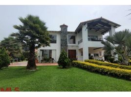 5 Bedroom Villa for sale in Bare Foot Park (Parque de los Pies Descalzos), Medellin, Medellin