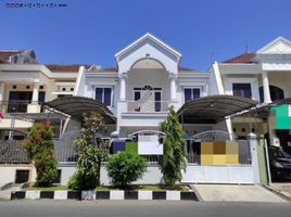 6 Schlafzimmer Villa zu verkaufen in Rungkut, East Jawa, Rungkut