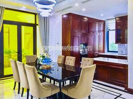 4 Phòng ngủ Biệt thự for rent at Vinhomes Golden River, Bến Nghé