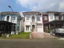 3 Bedroom Villa for sale in Medan Johor, Medan, Medan Johor