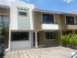 Villa 3 chambre à vendre à Morelia, Michoacan, Morelia, Michoacan