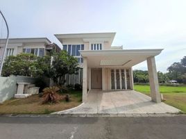 4 Bedroom House for sale in Dukuhpakis, Surabaya, Dukuhpakis